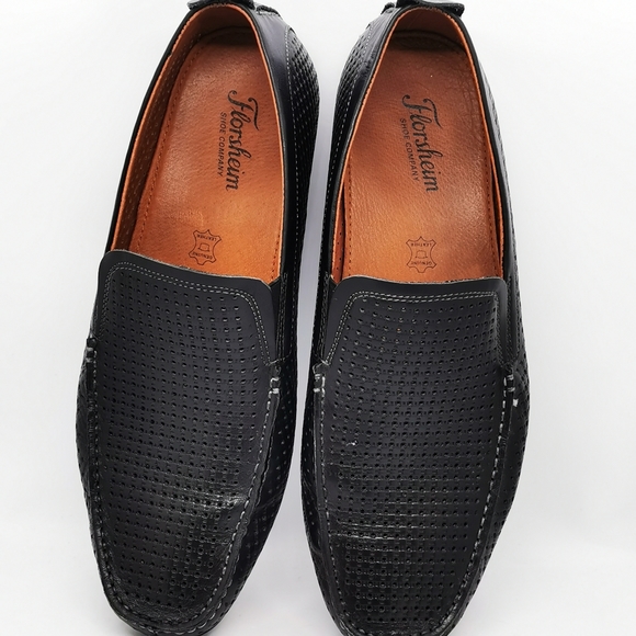 Florsheim Shoe Company Black Leather Slip On Loafers Mens Size 44 - Picture 4 of 9